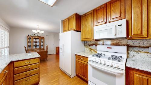10-Kitchen-10053-N-Chase-St-Westminster-CO-80020