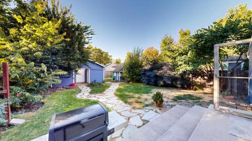 31-Backyard-1013-W-Mountain-Ave-Fort-Collins-CO-80521