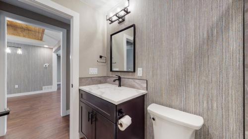 24-Bathroom-1-1024-Sunset-Ave-Fort-Collins-CO-80521