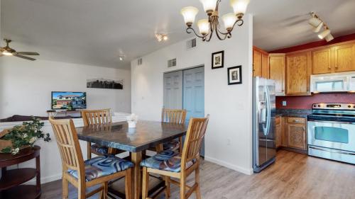 08-Dining-area-10337-W-55th-Pl-204-Arvada-CO-80002