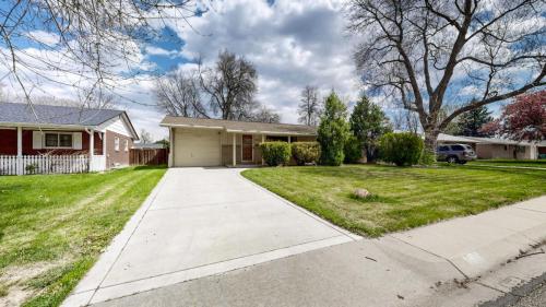 29-Frontyard-1036-Briarwood-Rd-Fort-Collins-CO-80521