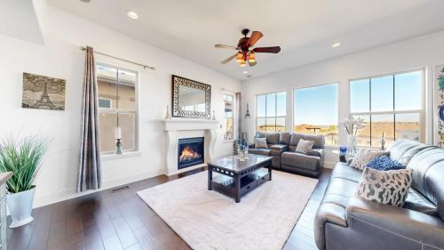 04-Living-area-10468-Ladera-Dr-Lone-Tree-CO-80124