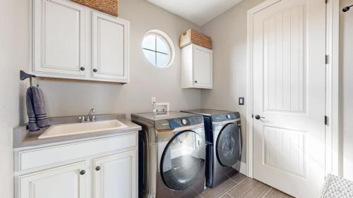 64-Laundry-10468-Ladera-Dr-Lone-Tree-CO-80124
