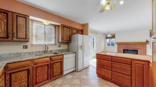 12-Kitchen-10620-W-102nd-Pl-Westminster-CO-80021