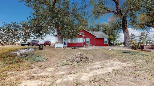 33-Front-yard-11083-Highway-14-Ault-CO-80610