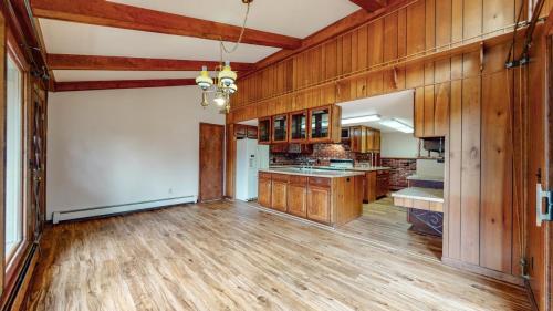 11-Dining-area-1120-Middle-Broadview-Rd-Estes-Park-CO-80517