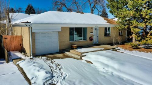 40-Front-yard-1135-S-Gray-St-Lakewood-CO-80232