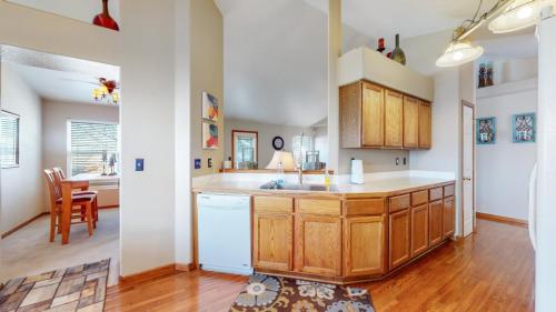 16-Kitchen-1142-52nd-Ave-Ct-Greeley-CO-80634