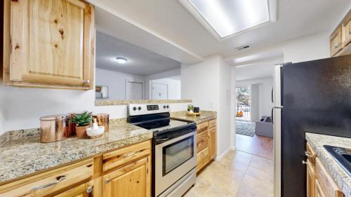 10-Kitchen-12101-Melody-Dr-16-202-Westminster-CO-80234