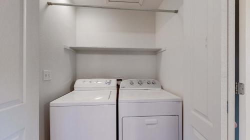 31-Laundry-1221-E-Prospect-Rd-Unit-A3-Fort-Collins-CO-80525