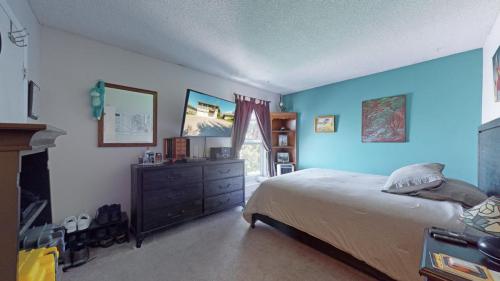 22-Bedroom-1225-S-Oneida-St-Apt-218-Denver-CO-80224