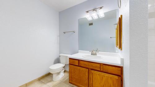 11-Bathroom-1225-W-Prospect-Rd-R38-Fort-Collins-CO-80526