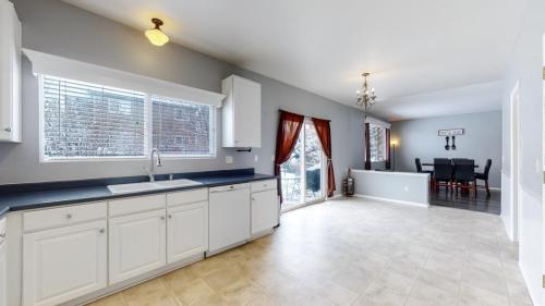 18-Kitchen-1231-101st-Ave-Ct-Greeley-CO-80634
