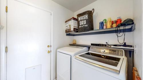 22-Laundry-1231-101st-Ave-Ct-Greeley-CO-80634