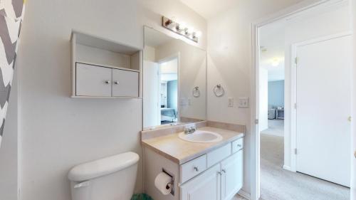 34-Bathroom-1231-101st-Ave-Ct-Greeley-CO-80634