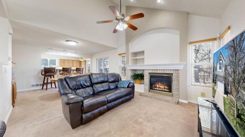 05-Living-area-12473-Abbey-St-Broomfield-CO-80020