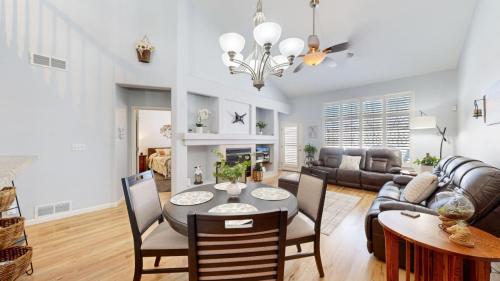 07-Dining-area-12611-King-Pt-Broomfield-CO-80020