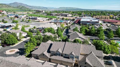 70-Wideview-12919-W-Burgundy-Dr-Littleton-CO-80127