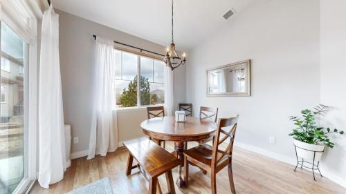 07-Dining-area-13065-Coffee-Tree-St-Parker-CO-80134