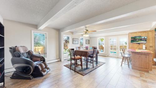15-Dining-Area-15201-Huron-St-Broomfield-CO-80023