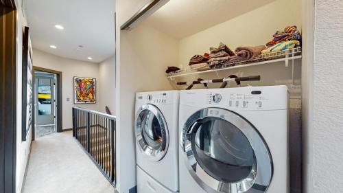 33-Laundry-1590-W-37th-Ave-Denver-CO-80211
