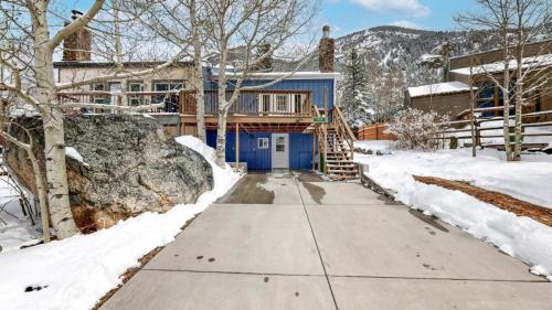 43-Front-yard-1714-Clear-Creek-DrGeorgetown-CO-80444