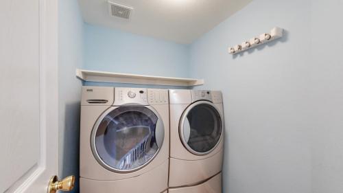 49-Laundry-1812-Eldorado-Dr-Louisville-CO-80027