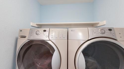 50-Laundry-1812-Eldorado-Dr-Louisville-CO-80027