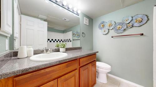 13-Bathroom-1835-Spaulding-Cir-Louisville-CO-80027