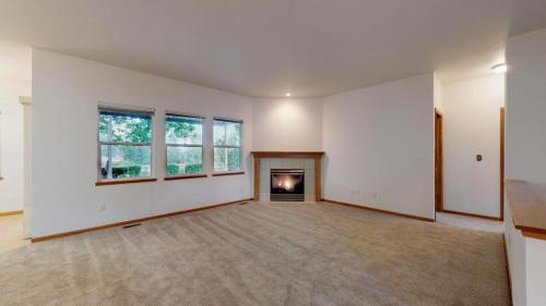04-Living-room-2103-Falcon-Hill-Rd-Fort-Collins-CO-80524