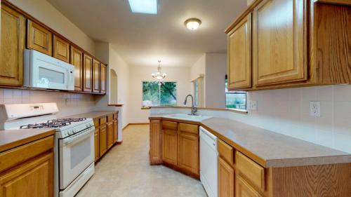 15-Kitchen-2103-Falcon-Hill-Rd-Fort-Collins-CO-80524