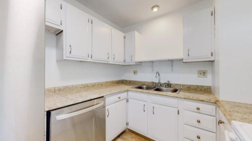 08-Kitchen-2110-4th-St-Greeley-CO-80631