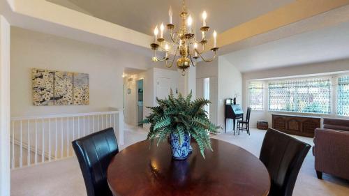 11-Dining-Area-2112-Wheat-Berry-Ct-Erie-CO-80516