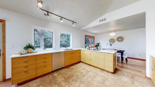 15-Kitchen-2217-Brixton-Rd-Fort-Collins-CO-80526