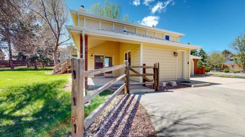 37-Frontyard-2217-Brixton-Rd-Fort-Collins-CO-80526
