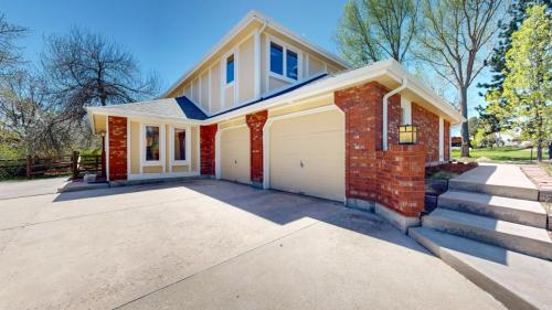 38-Frontyard-2217-Brixton-Rd-Fort-Collins-CO-80526