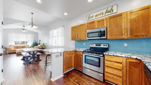 10-Kitchen-2266-76th-Ave-Ct-Greeley-CO-80634