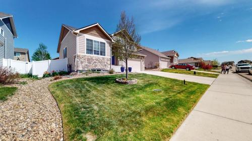 39-Frontyard-2266-76th-Ave-Ct-Greeley-CO-80634