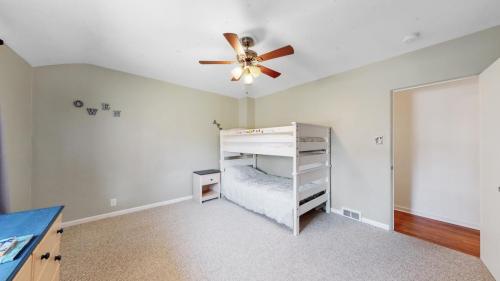 19-Bedroom-232-E-Prospect-Rd-Fort-Collins-CO-80525