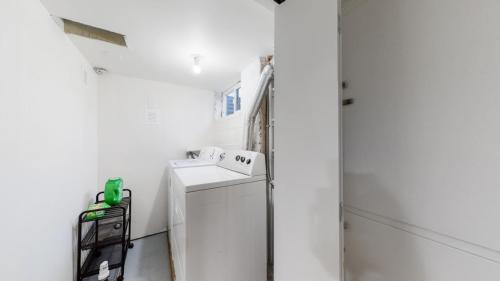 49-Laundry-232-E-Prospect-Rd-Fort-Collins-CO-80525