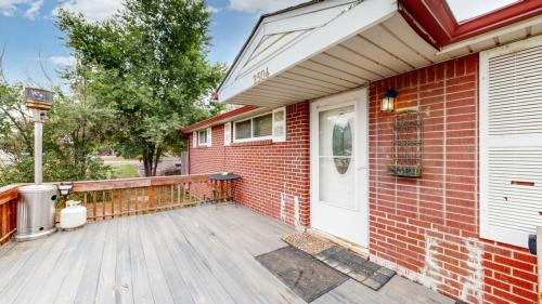 36-Deck-2504-7th-St-Greeley-CO-80631