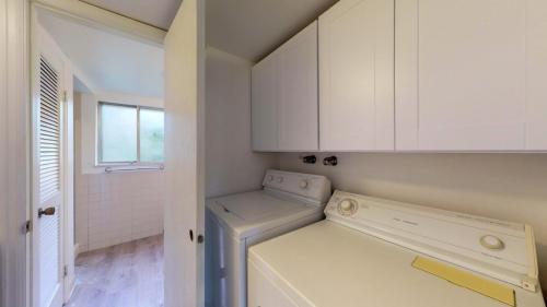 29-Laundry-2601-Brookwood-Dr-Fort-Collins-CO-80525
