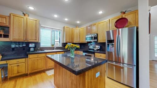 14-Kitchen-2609-Chase-Dr-Fort-Collins-CO-80525