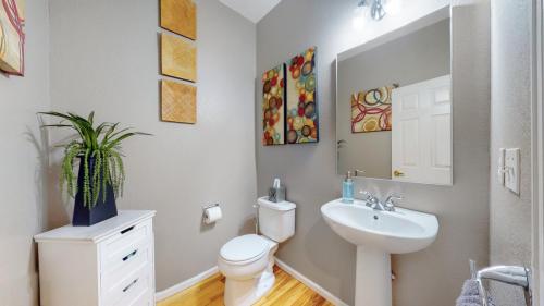 20-Bathroom-2609-Chase-Dr-Fort-Collins-CO-80525