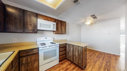 13-Kitchen-2715-W-86th-Ave-27-Westminster-CO-80031
