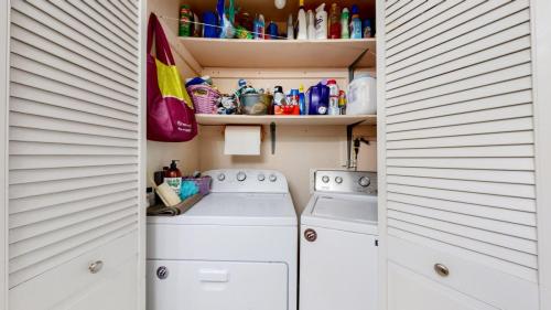 27-Laundry-2719-Claremont-Drive-Fort-Collins-CO-80526