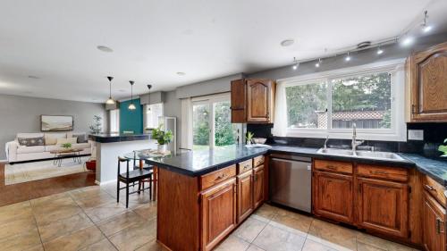 13-Kitchen-2724-Worthington-Ave-Fort-Collins-CO-80526