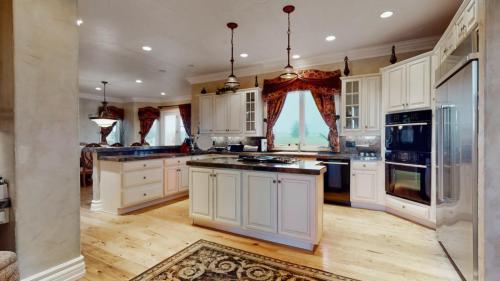15-Kitchen-2775-E-Highway-105-Monument-CO-80132