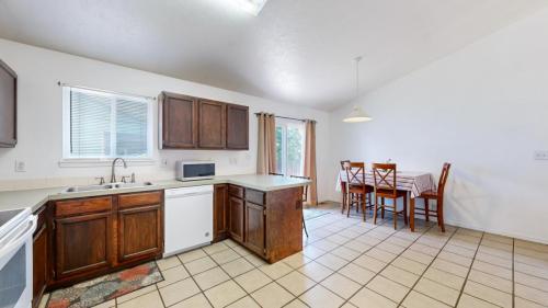 12-Kitchen-280-50th-Ave-Greeley-CO-80634