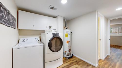 32-Laundry-2819-Fauborough-Ct-Fort-Collins-CO-80525